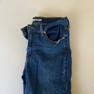 Levi's Straight Leg Jeans in Dark Blue